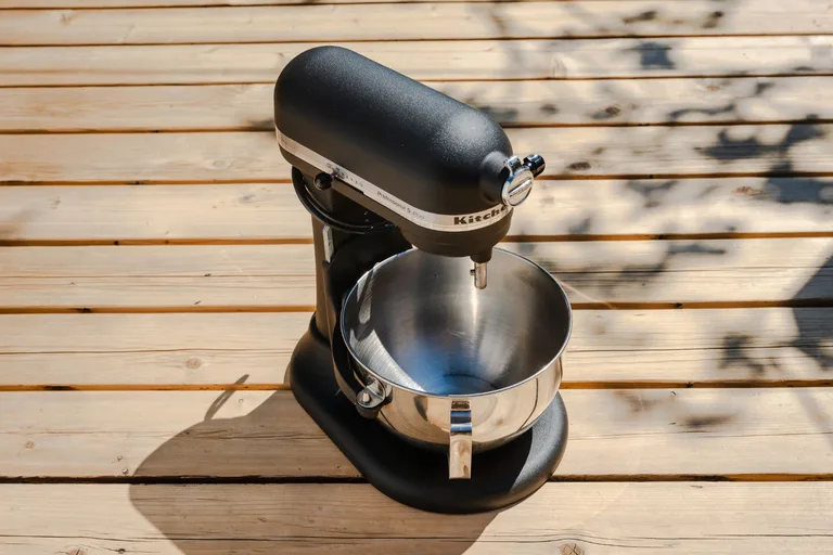 Mélangeur sur socle KitchenAid Professional 5 Plus - Noir mat