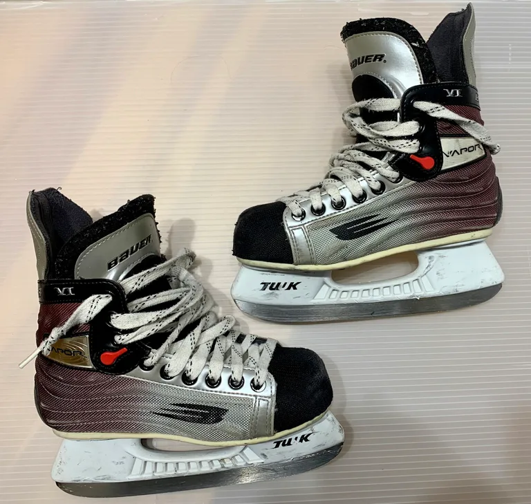 Patins de hockey Bauer junior taille 3.5 US / 36 EU